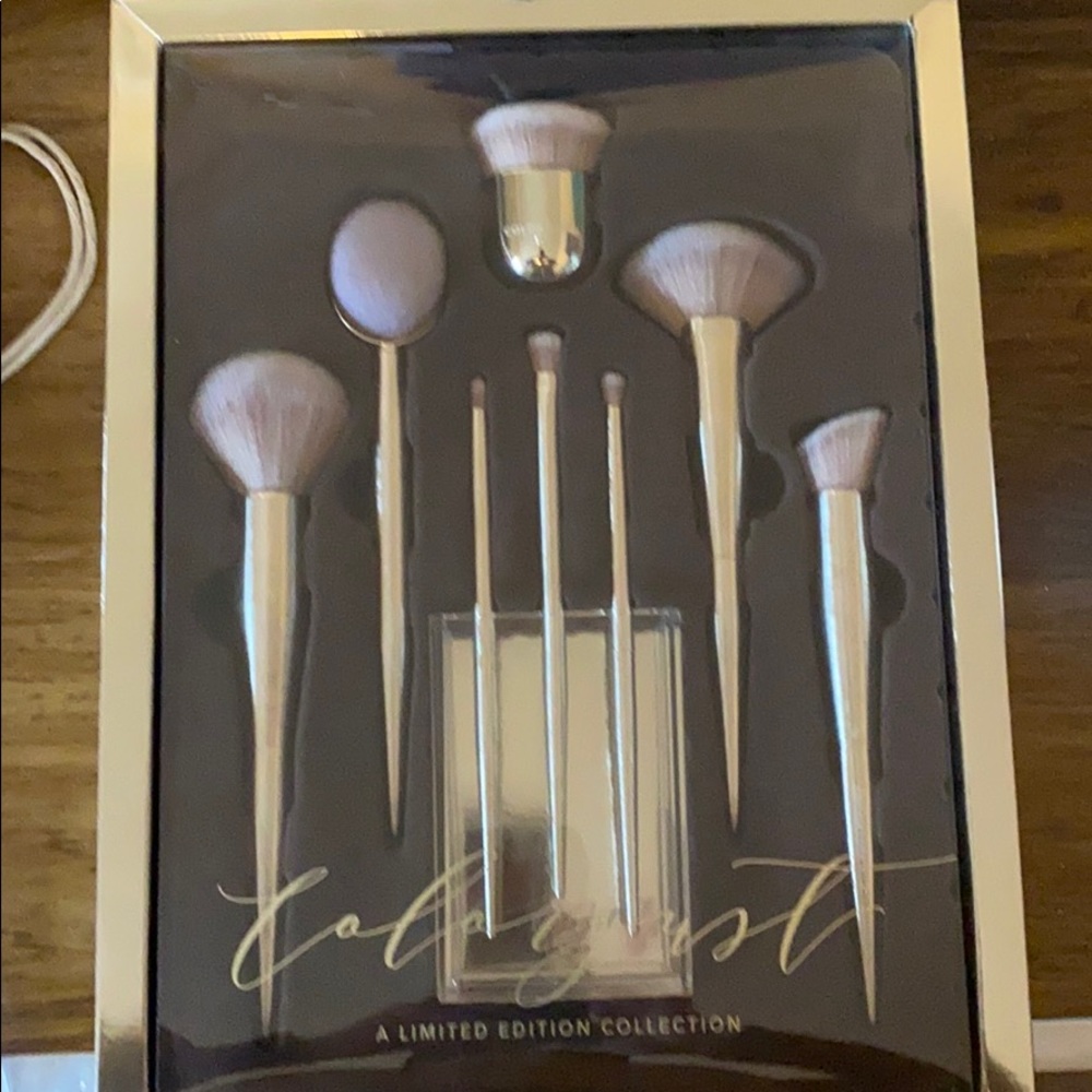 Colorjust Limited Edition Collection - NWOT